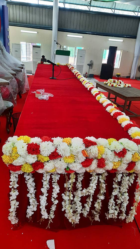 Head Table 07 service eventtouchint