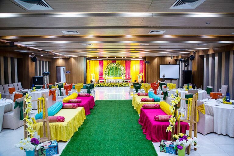 Holud Sondha 04 18 service eventtouchint