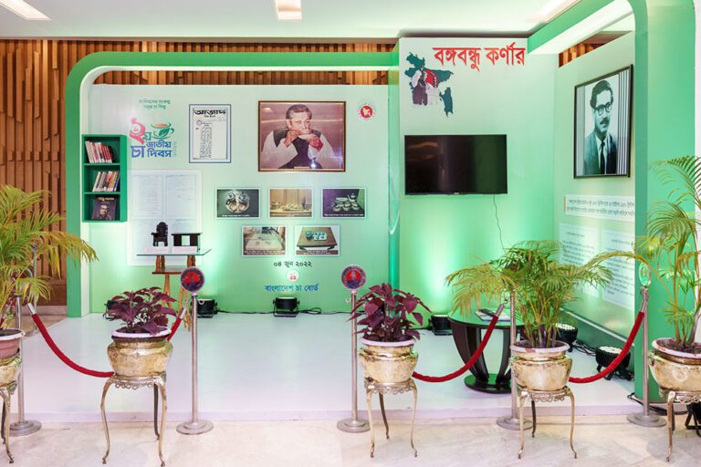 Tea Day 2022 11 service eventtouchint